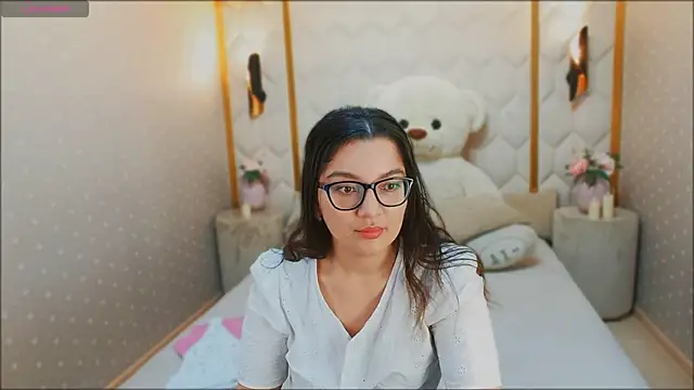 Snapshot of ZarifaBev chatting on December 26, 2024, 8:32 pm ZarifaBev online show from December 26, 2024, 8:32 pm