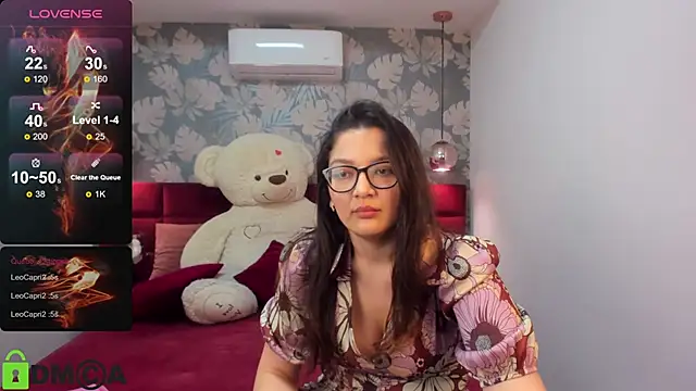 Snapshot of ZarifaBev chatting on February 16, 2025, 4:32 pm ZarifaBev online show from February 16, 2025, 4:32 pm