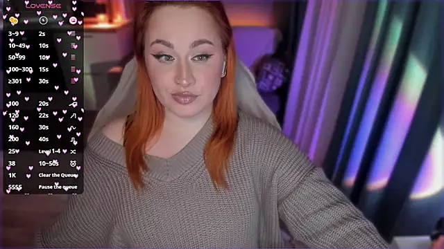 Snapshot of Flower_Camellia77 chatting on March 20, 2025, 1:24 am Flower Camellia77 online show from March 20, 2025, 1:24 am