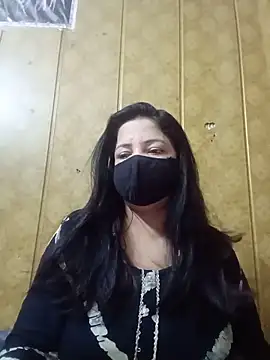 Snapshot of hornycoupleJandS chatting on June 7, 2026, 7:39 pm hornycoupleJandS online show from June 7, 2026, 7:39 pm
