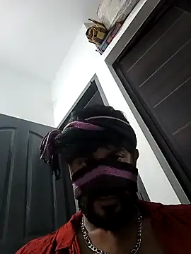 Snapshot of johnsinsexy chatting on December 16, 2024, 4:38 pm johnsinsexy online show from December 16, 2024, 4:38 pm