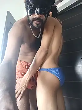 Snapshot of johnsinsexy chatting on January 6, 2025, 6:14 am johnsinsexy online show from January 6, 2025, 6:14 am