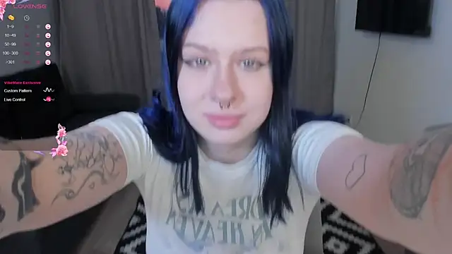 tender kiitty online show from February 15, 2026, 3:20 pm