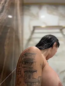 JulliaVegas online show from April 1, 2026, 2:01 am