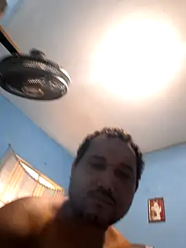 alexjs84 online show from October 28, 2025, 10:52 am