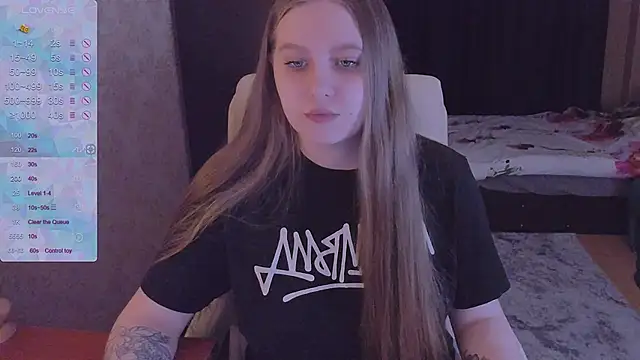 Snapshot of Alice_Dreamgirl_ chatting on January 11, 2025, 2:15 pm Alice Dreamgirl  online show from January 11, 2025, 2:15 pm