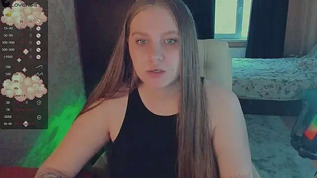 Snapshot of Alice_Dreamgirl_ chatting on January 25, 2025, 9:04 am Alice Dreamgirl  online show from January 25, 2025, 9:04 am