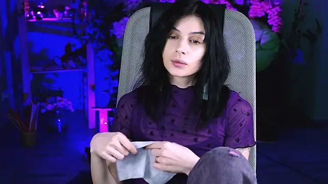 JadeCastle  online show from April 20, 2026, 1:03 pm