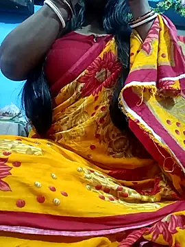 Hot-Manshi2 online show from February 7, 2026, 6:44 pm