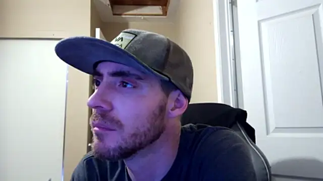 Huntzg23 online show from March 20, 2026, 3:22 am