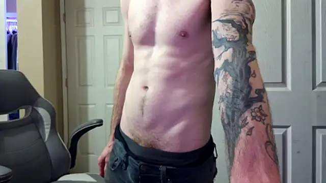 Huntzg23 online show from April 6, 2026, 4:46 am