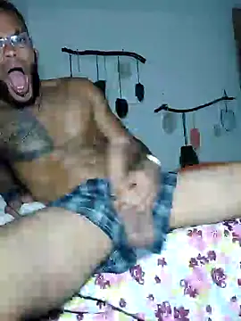 smith2024xxx23cm online show from February 10, 2025, 4:08 am