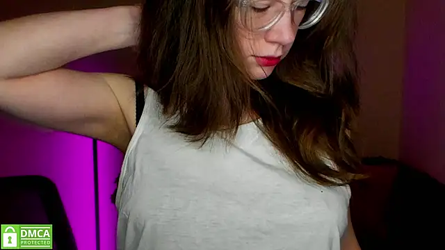 Alicia redfollow online show from February 22, 2025, 6:28 am