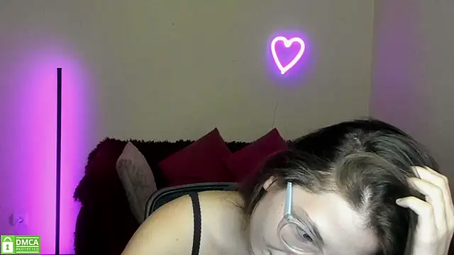 Alicia redfollow online show from September 10, 2025, 11:21 am