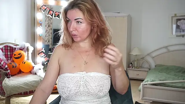 moonlight4u online show from October 29, 2025, 5:42 am