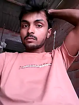 Snapshot of Suraj223kumar chatting on October 6, 2025, 4:32 am Suraj223kumar online show from October 6, 2025, 4:32 am