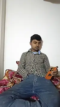 Snapshot of Suraj223kumar chatting on December 4, 2025, 3:27 am Suraj223kumar online show from December 4, 2025, 3:27 am