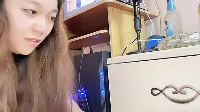 Snapshot of Z30966903S chatting on March 16, 2025, 1:06 pm Z30966903S online show from March 16, 2025, 1:06 pm