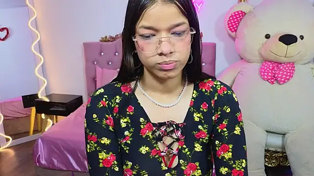 Emilly tay online show from January 23, 2025, 11:26 am