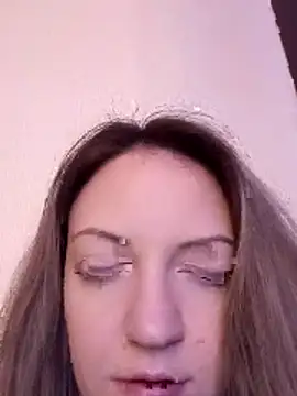 KattyLuuu online show from February 7, 2026, 7:50 pm