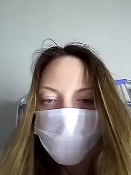 KattyLuuu online show from April 11, 2026, 7:51 pm