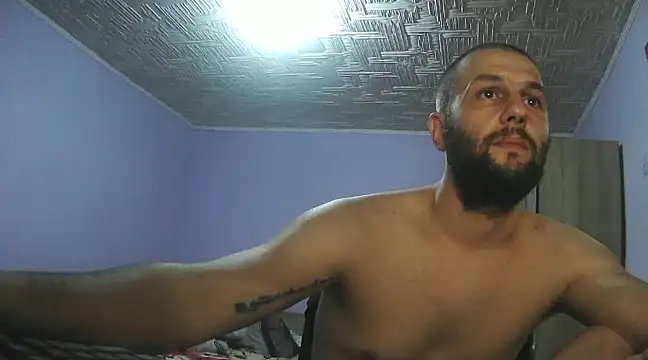 boyseduction online show from December 17, 2024, 6:42 pm