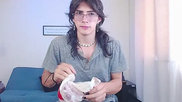 Snapshot of andreey50 chatting on January 13, 2025, 8:04 pm andreey50 online show from January 13, 2025, 8:04 pm