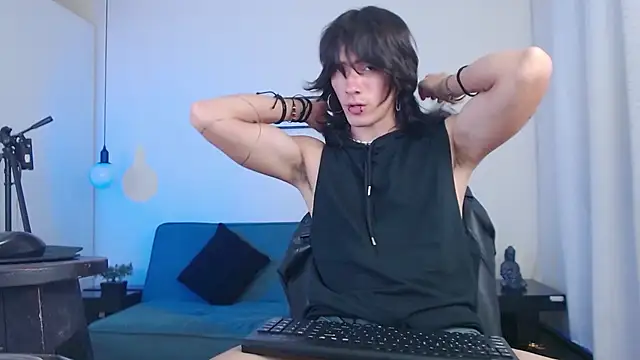 Snapshot of andreey50 chatting on February 8, 2025, 11:02 pm andreey50 online show from February 8, 2025, 11:02 pm