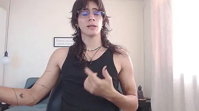 Snapshot of andreey50 chatting on March 17, 2025, 7:58 pm andreey50 online show from March 17, 2025, 7:58 pm