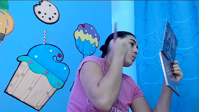 Snapshot of sweetfantacies18 chatting on March 14, 2025, 1:27 am sweetfantacies18 online show from March 14, 2025, 1:27 am