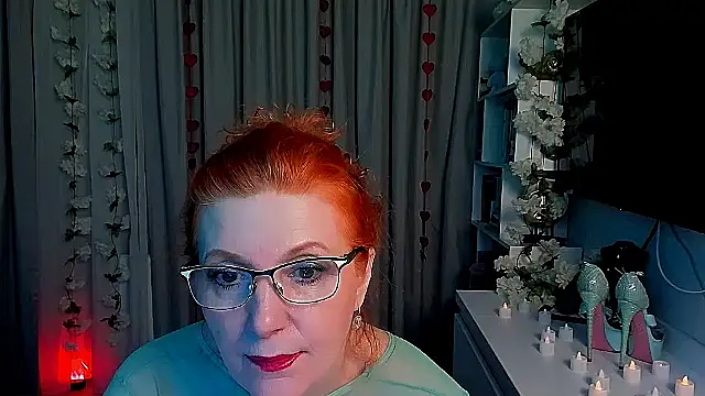 Fire-Fox-One online show from October 30, 2025, 9:04 pm