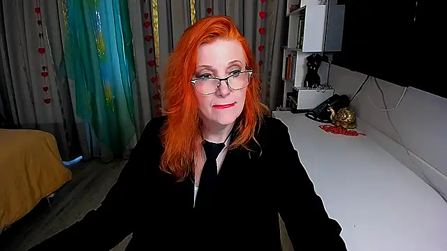 Snapshot of Fire-Fox-One chatting on April 22, 2026, 4:19 pm Fire-Fox-One online show from April 22, 2026, 4:19 pm