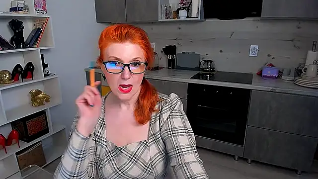 Snapshot of Fire-Fox-One chatting on May 25, 2026, 6:14 pm Fire-Fox-One online show from May 25, 2026, 6:14 pm