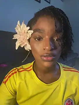 Zizi-campbel online show from February 8, 2025, 12:50 pm