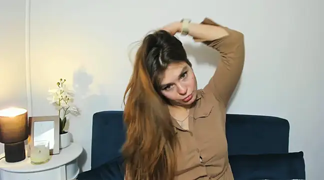 CamilaAmazing online show from March 18, 2025, 1:21 am