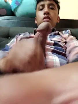 Alex-col online show from March 6, 2026, 9:22 pm