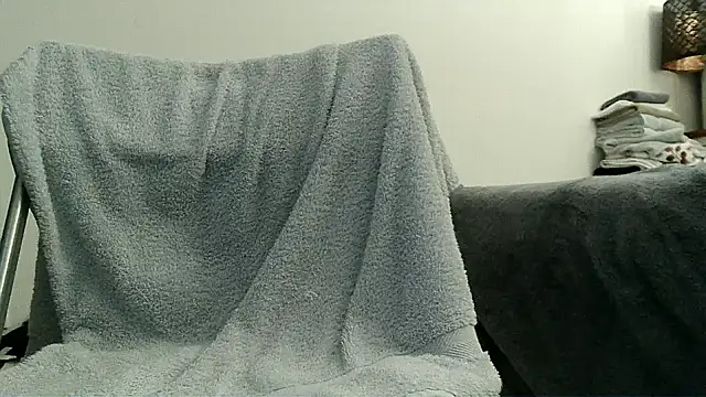 Snapshot of teek1234_1 chatting on January 15, 2025, 5:19 am teek1234 1 online show from January 15, 2025, 5:19 am