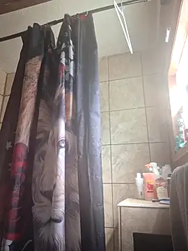 carmelbbyx22 online show from April 7, 2026, 2:28 pm