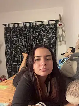 Snapshot of Ema_kraus chatting on February 7, 2026, 1:09 am Ema kraus online show from February 7, 2026, 1:09 am