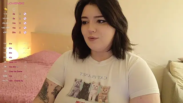 Snapshot of YumiYammy chatting on March 11, 2026, 6:36 pm YumiYammy online show from March 11, 2026, 6:36 pm