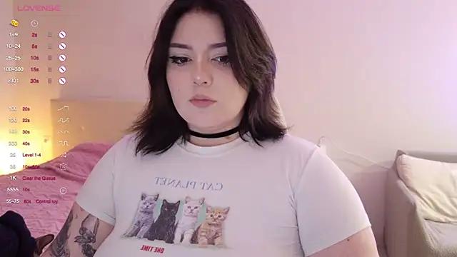 Snapshot of YumiYammy chatting on March 15, 2026, 5:52 pm YumiYammy online show from March 15, 2026, 5:52 pm