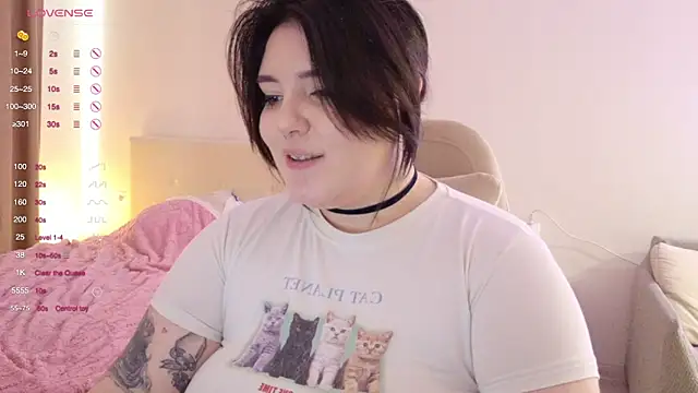 Snapshot of YumiYammy chatting on March 18, 2026, 6:16 am YumiYammy online show from March 18, 2026, 6:16 am