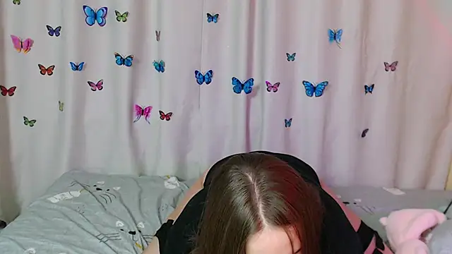 Phantommira online show from January 9, 2025, 10:52 pm