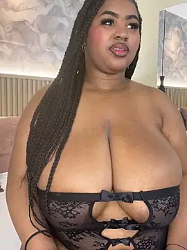 AinaraJimenez online show from April 13, 2026, 8:03 pm