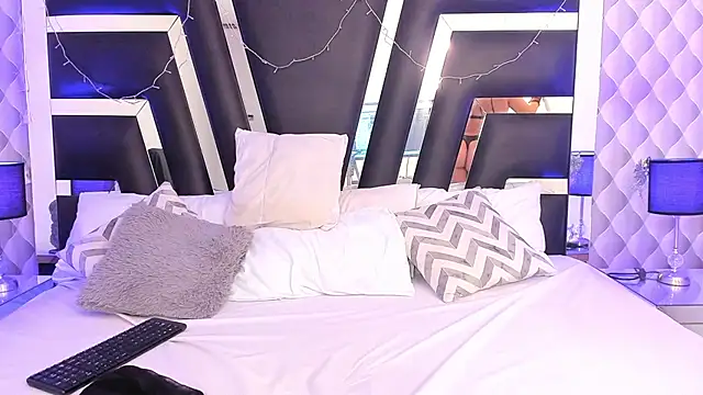 Snapshot of caroo_gomeez chatting on March 21, 2025, 3:46 pm caroo gomeez online show from March 21, 2025, 3:46 pm