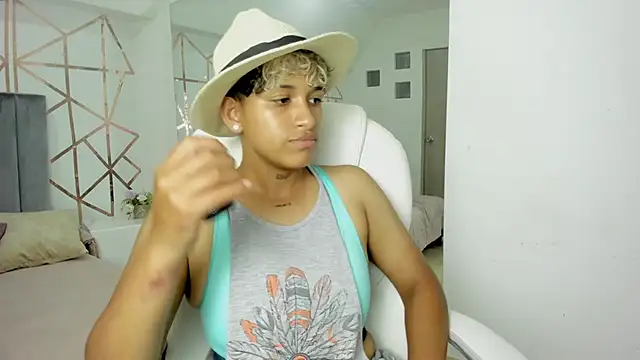 Snapshot of Dominick_jones chatting on January 11, 2025, 7:59 pm Dominick jones online show from January 11, 2025, 7:59 pm