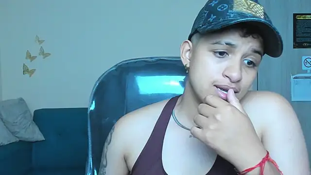 Snapshot of Dominick_jones chatting on November 6, 2025, 7:53 am Dominick jones online show from November 6, 2025, 7:53 am