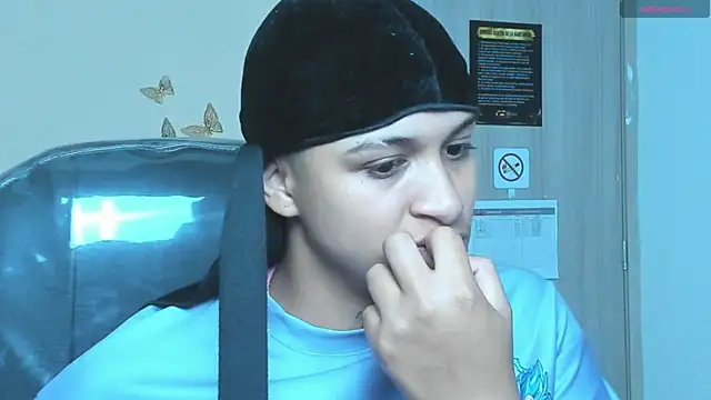 Snapshot of Dominick_jones chatting on November 9, 2025, 4:00 am Dominick jones online show from November 9, 2025, 4:00 am