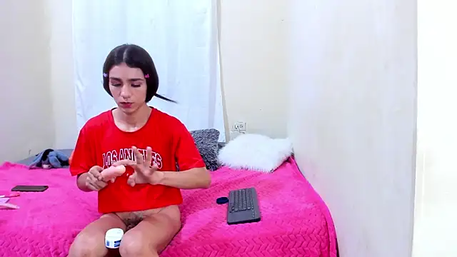Snapshot of Mariana_16_ chatting on January 31, 2025, 9:59 pm Mariana 16 online show from January 31, 2025, 9:59 pm