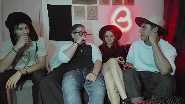 Snapshot of Antonello_Vannucci chatting on January 10, 2025, 1:21 am Antonello Vannucci online show from January 10, 2025, 1:21 am